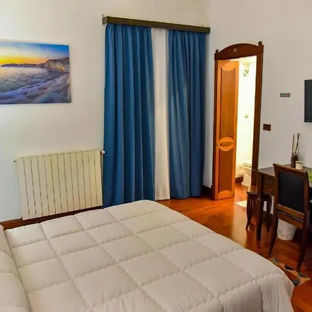 Il Conte Oda ve Kahvaltı 4*